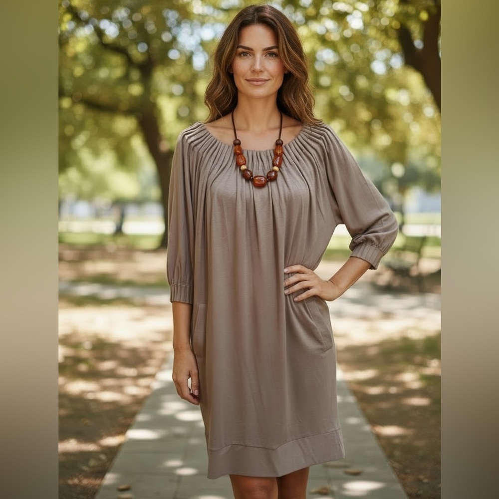 BCBGMaxAzria Elegant Pleated Dress Brown With Pockets Business Casual Size M